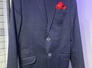 Grajewo ogłoszenia: Witam. Sprzedam nowoczesny, młodzieżowy, elegancki garnitur typu... - zdjęcie