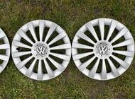 Grajewo ogłoszenia: Sprzedam komplet kołpaków 16 cali ze znaczkami vw, zamienniki,... - zdjęcie